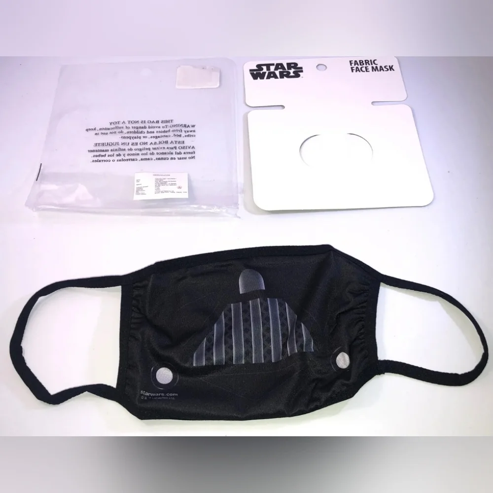 Disney Star Wars Darth Vader Kids Fabric Face Mask Ages 4 & Up NEW!